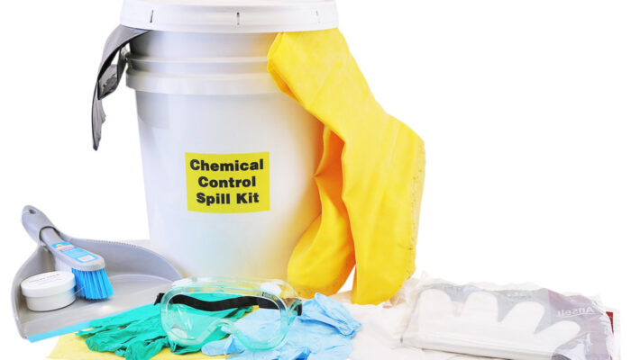 Apa Itu Spill Kit? Kenali Fungsi Pentingnya di Lingkungan Kerja Industri